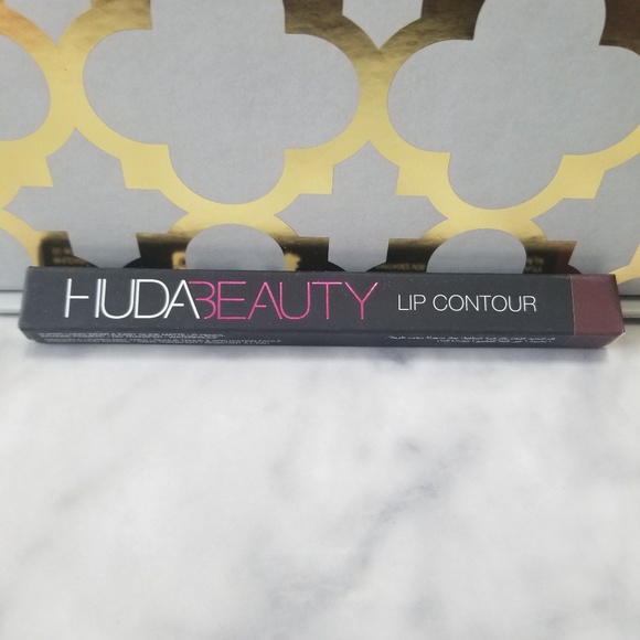 Huda Beauty Vixon Lip Contour Matte Pencil - Picture 3 of 5